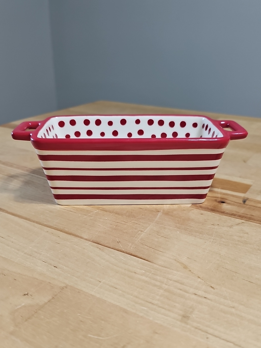 ​NWT Holiday Time Mini Ceramic Loaf Pan Red White Stripes Polka Dots